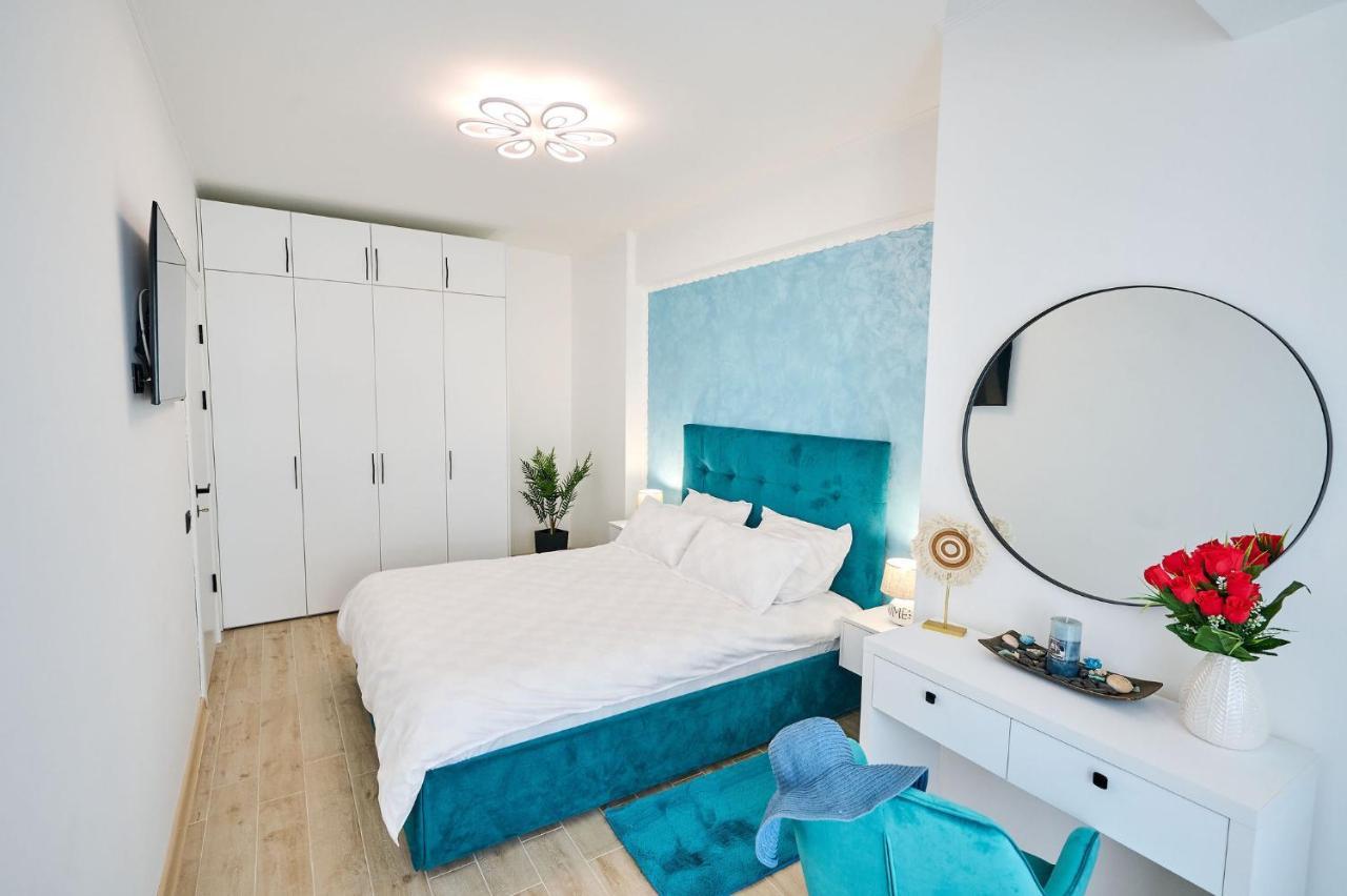 Ademar Luxury Apartment- Spa&Pool Beach Resort Mamaia Exterior photo